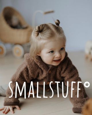 👋 Seznam se se značkou Smallstuff – srdcem z Dánska 💛 ✨ Jedinečné designy 🌿 Certifikované materiály 👶 Pohodlí, které děti...